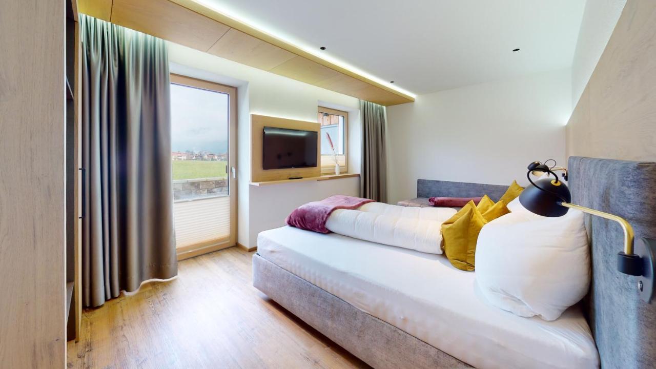 Alpen Quartier Apartment Uderns Exterior photo
