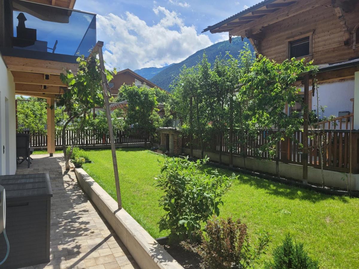 Alpen Quartier Apartment Uderns Exterior photo